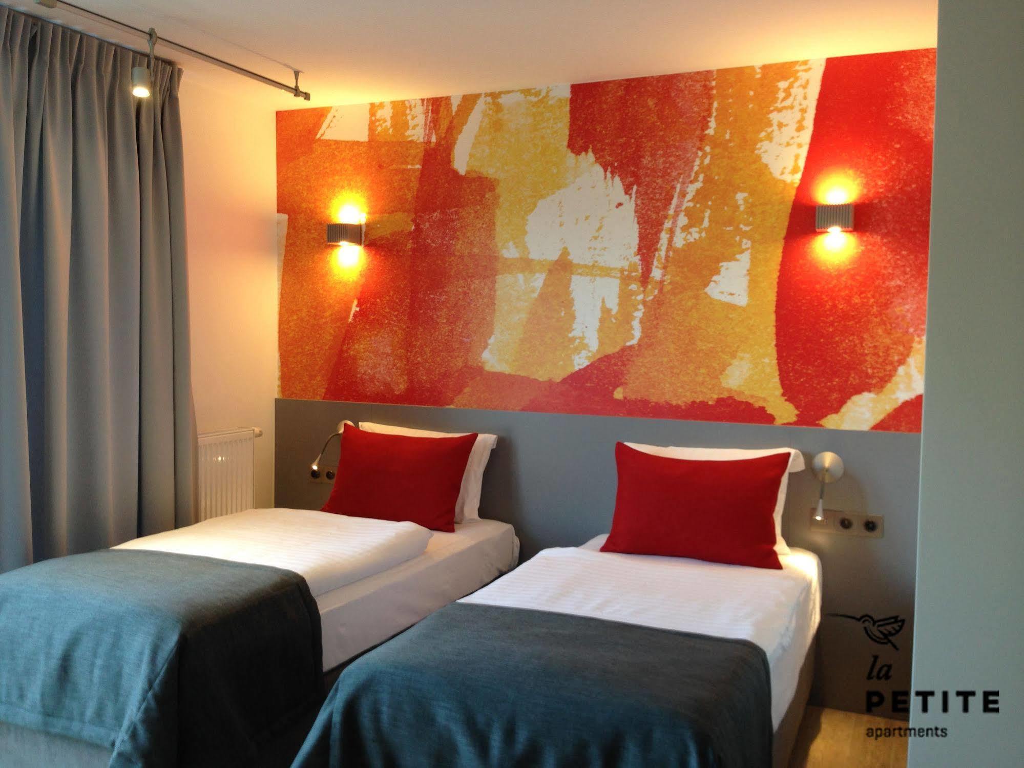 La Petite Apartments Gdansk Luaran gambar
